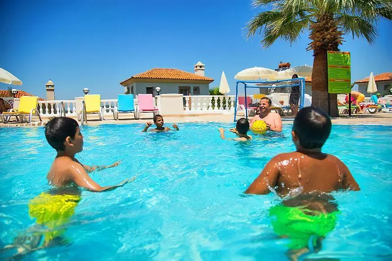 Daisy Garden Resort Oludeniz 3*,